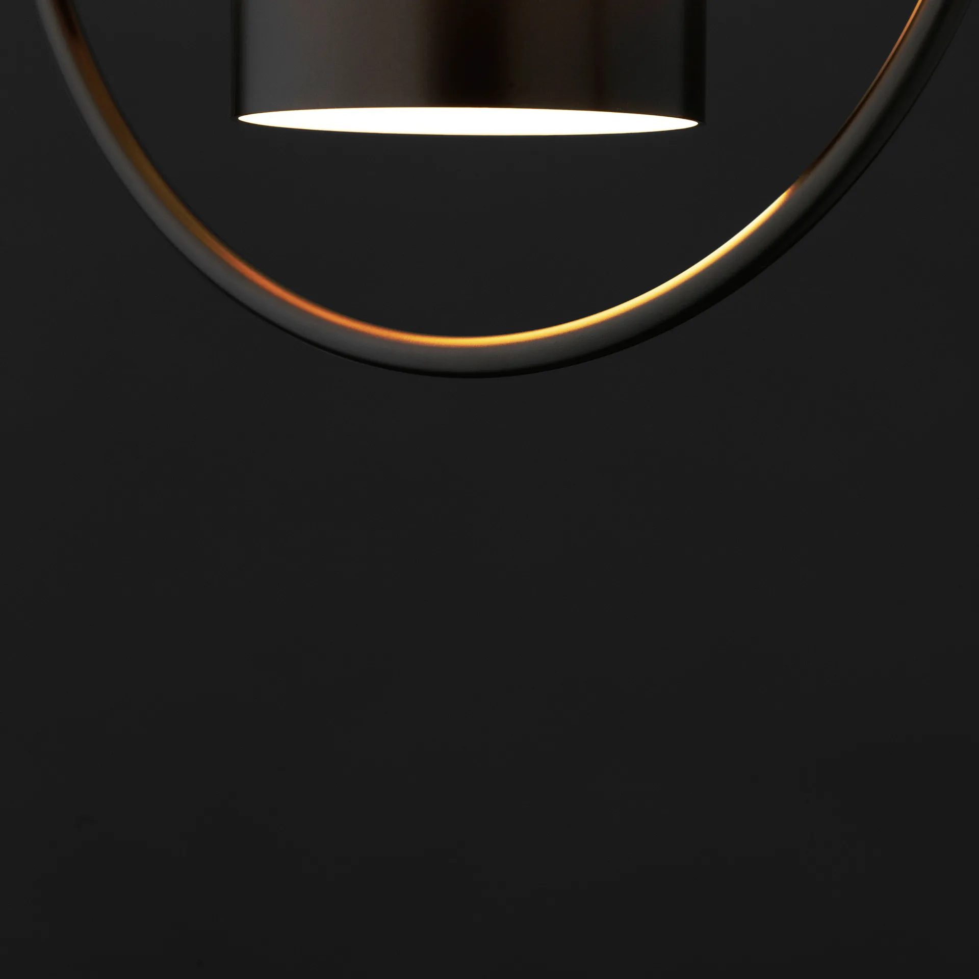 Multi-Lite Pendelleuchte small, Antik Messing GUBI