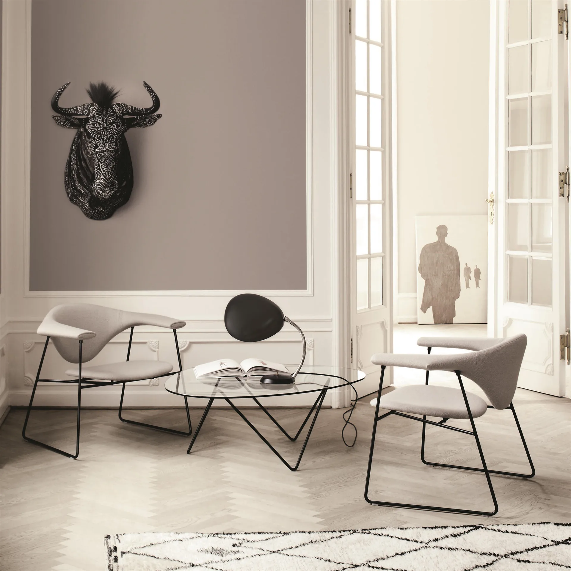 Pedrera Beistelltisch, Schwarze Beine GUBI