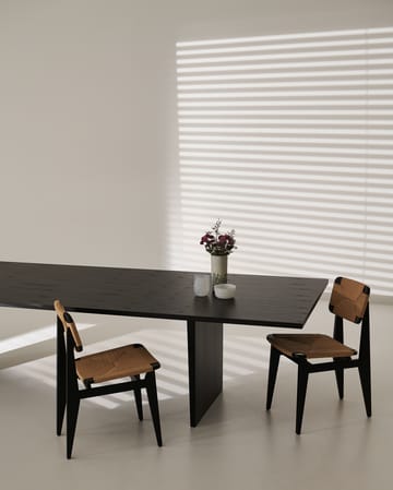 Private Esstisch 100 x 320 cm - Braun-Eiche schwarz gebeizt - GUBI