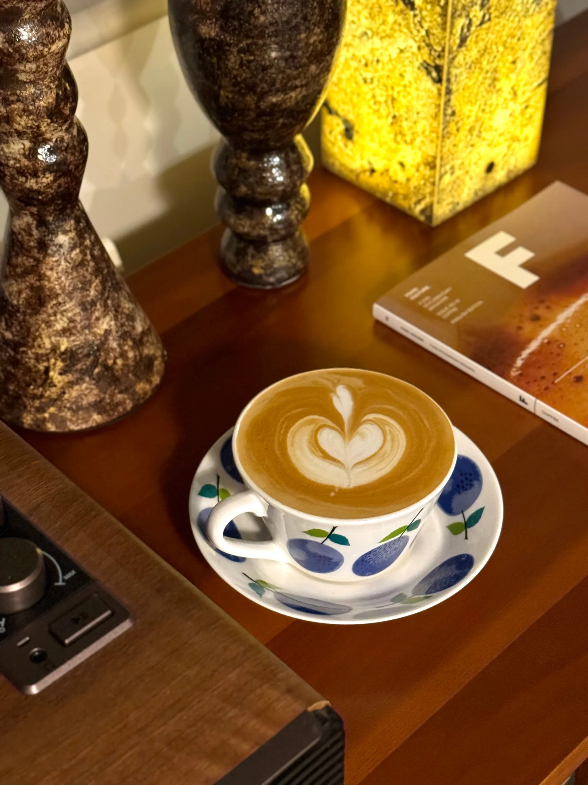 Prunus Teetasse mit Untertasse Ø15,3 cm, 25 cl Gustavsbergs Porslinsfabrik