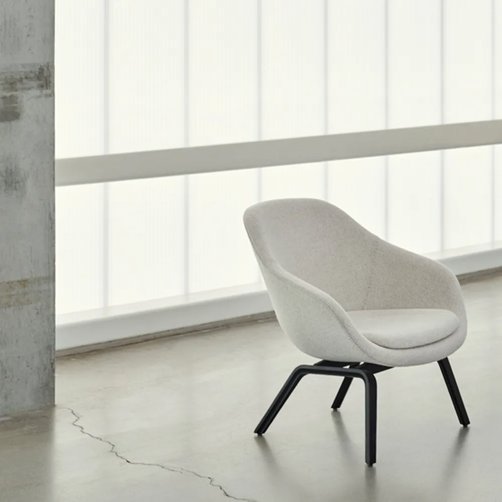 About a Lounge 83 Loungesessel, Steelcut trio 105 grey melange-Eiche hell HAY