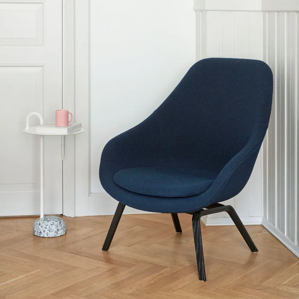 About a Lounge 93 Sessel, Remix 183 black-schwarz Eichenbeine HAY