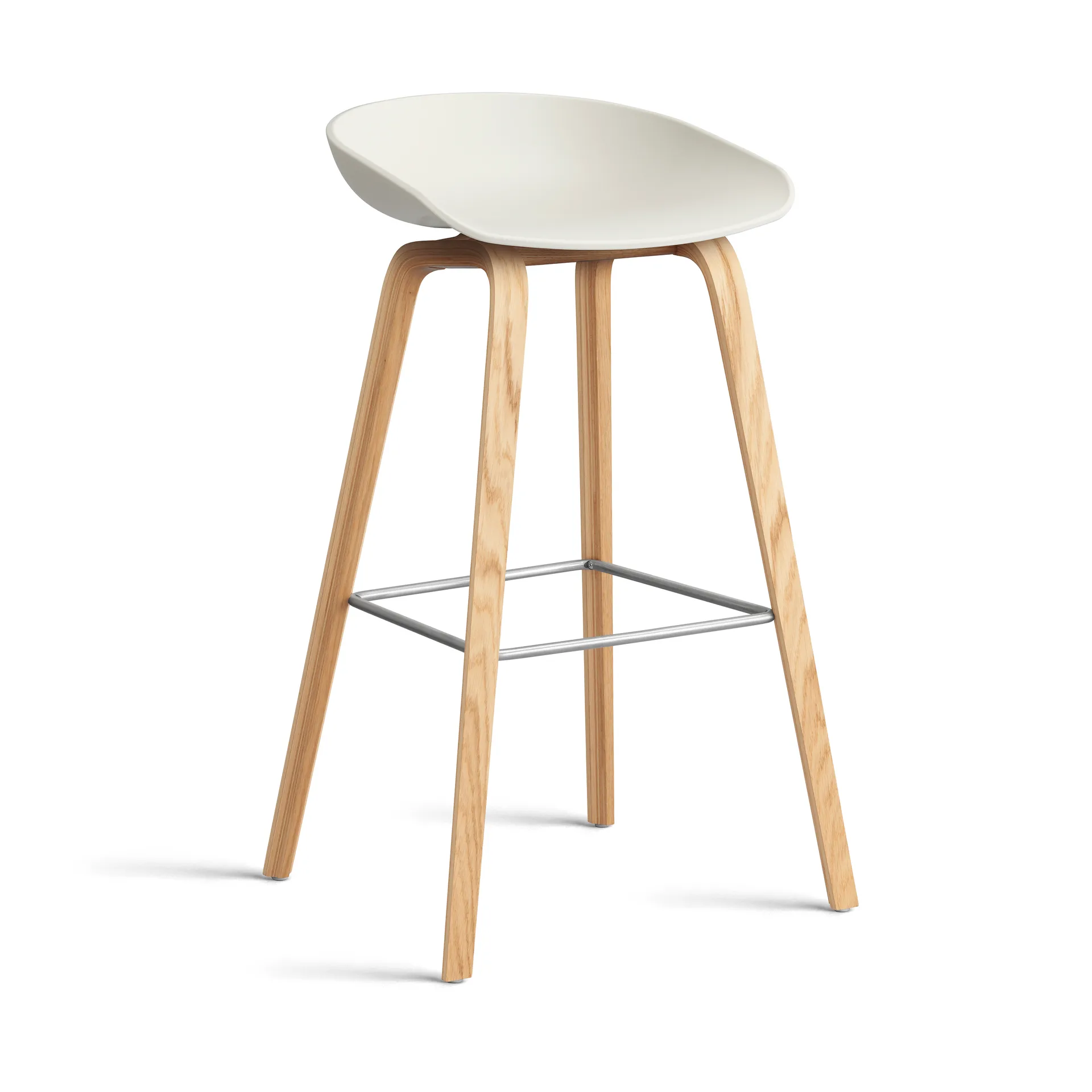 About a Stool 32 High Barhocker lackiertes Eichen­gestell 2.0, Melange cream-Edelstahlstütze HAY