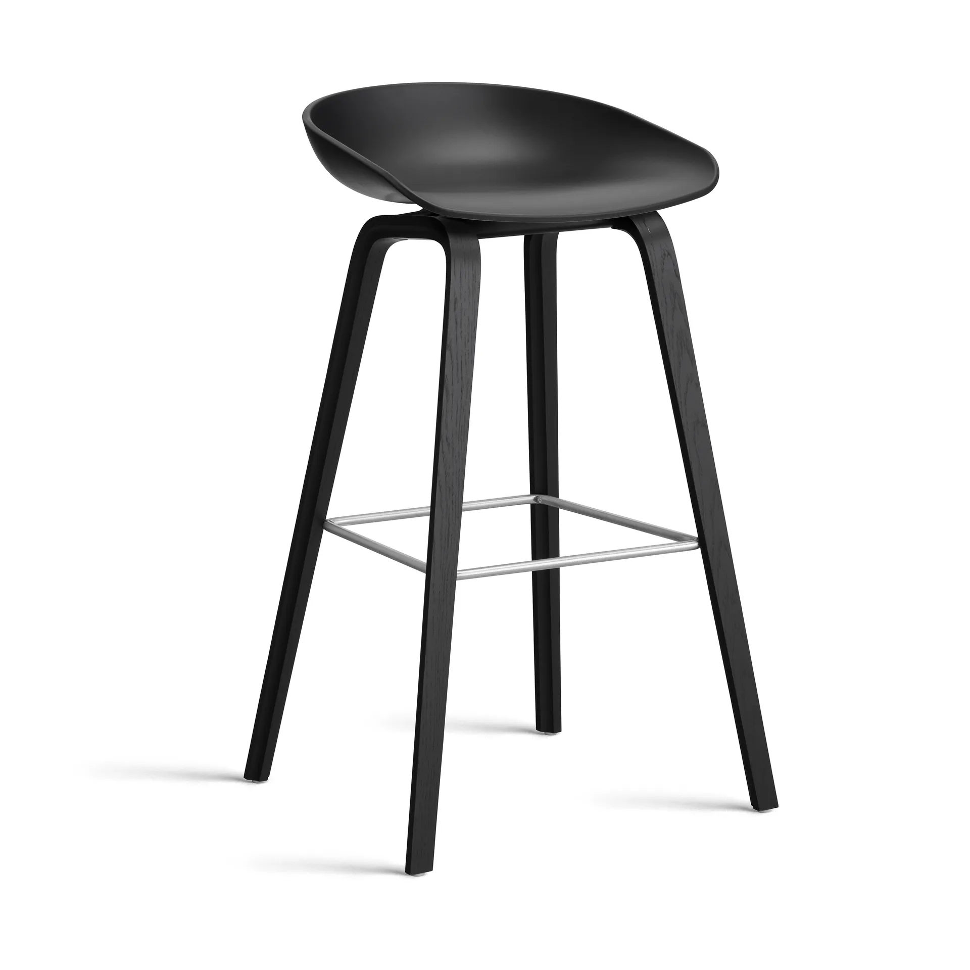 About a Stool 32 High Barhocker schwarzes Eichen­gestell 2.0, Schwarz-Edelstahlstütze HAY