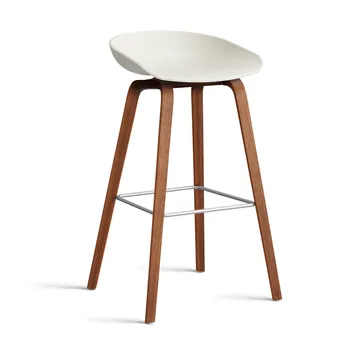 About a Stool 32 High Barhocker Walnussgestell 2.0 - Melange cream-Edelstahlstütze - HAY