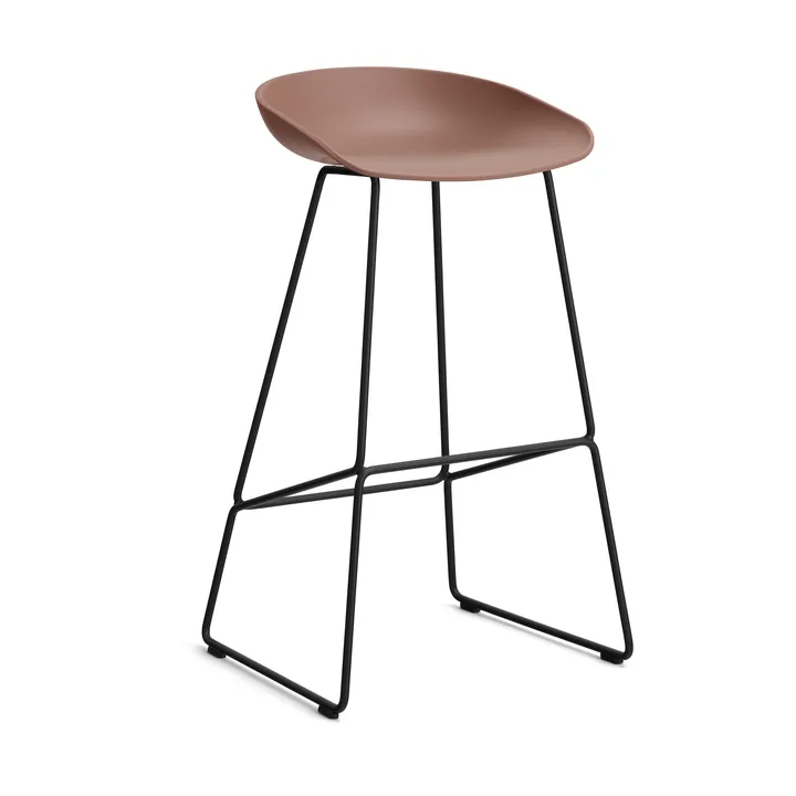 About a Stool 38 High Barhocker 2.0 - Soft brick-schwarzes Stahlgestell - HAY