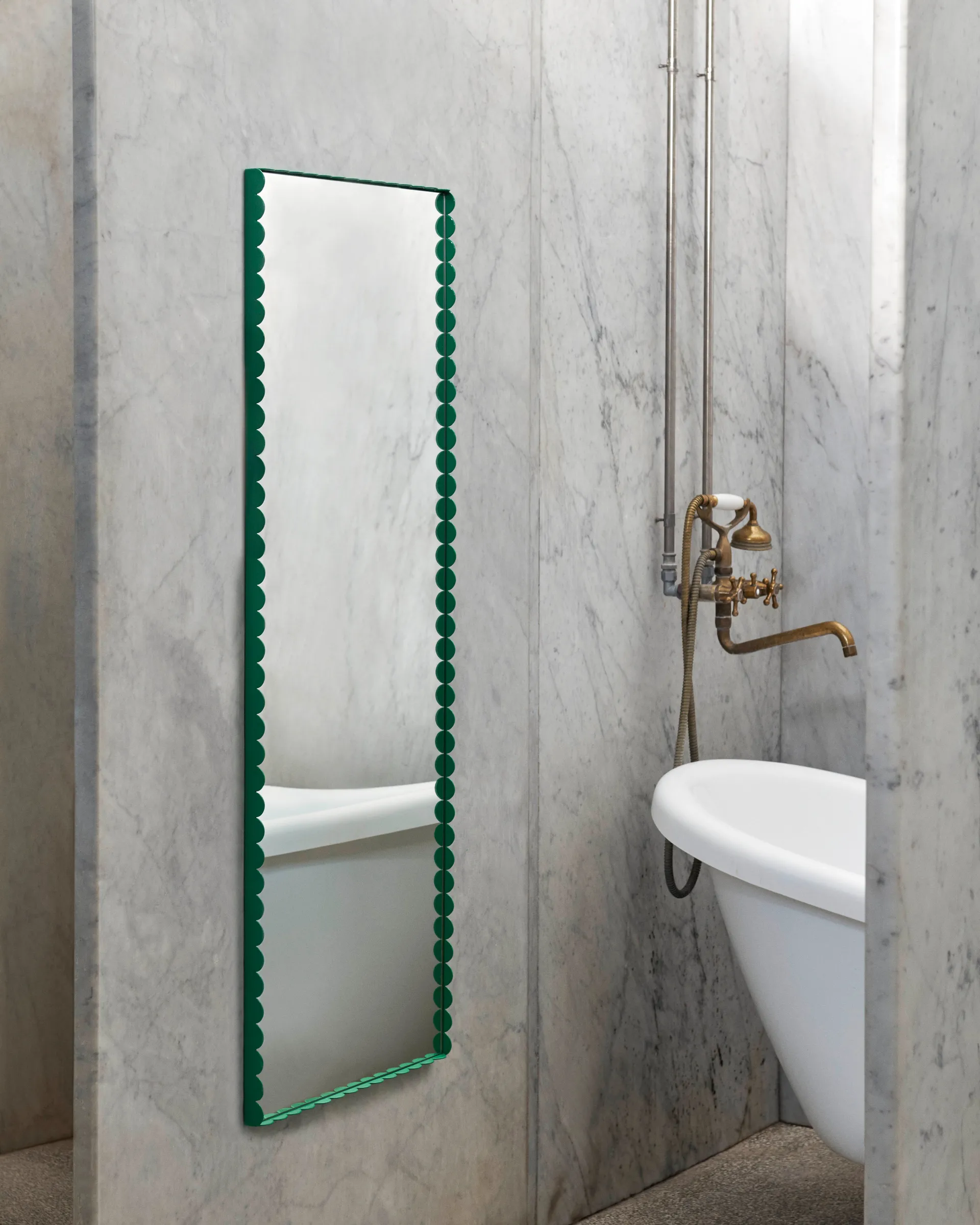 Arcs Mirror Rectangle M Spiegel 50 x 133,5cm, Green HAY