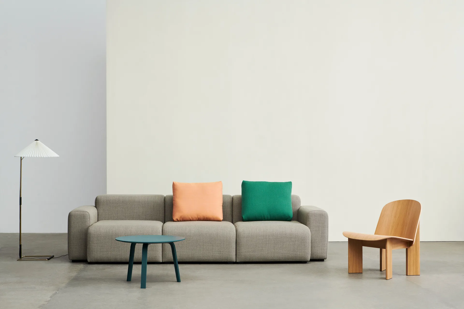 Bella Couchtisch, Brunswick green oak, Ø60x39 cm HAY