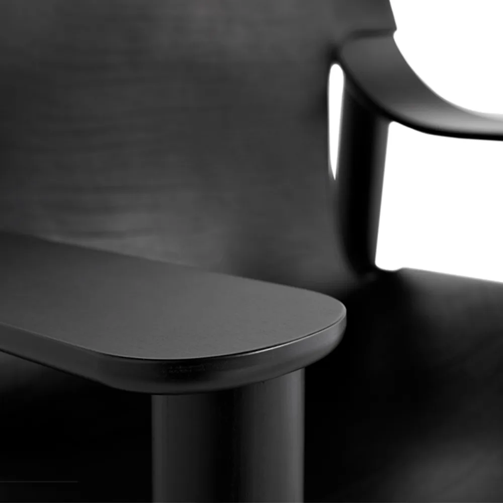 Bernard Sessel, Black-schwarzes Eichen­gestell HAY