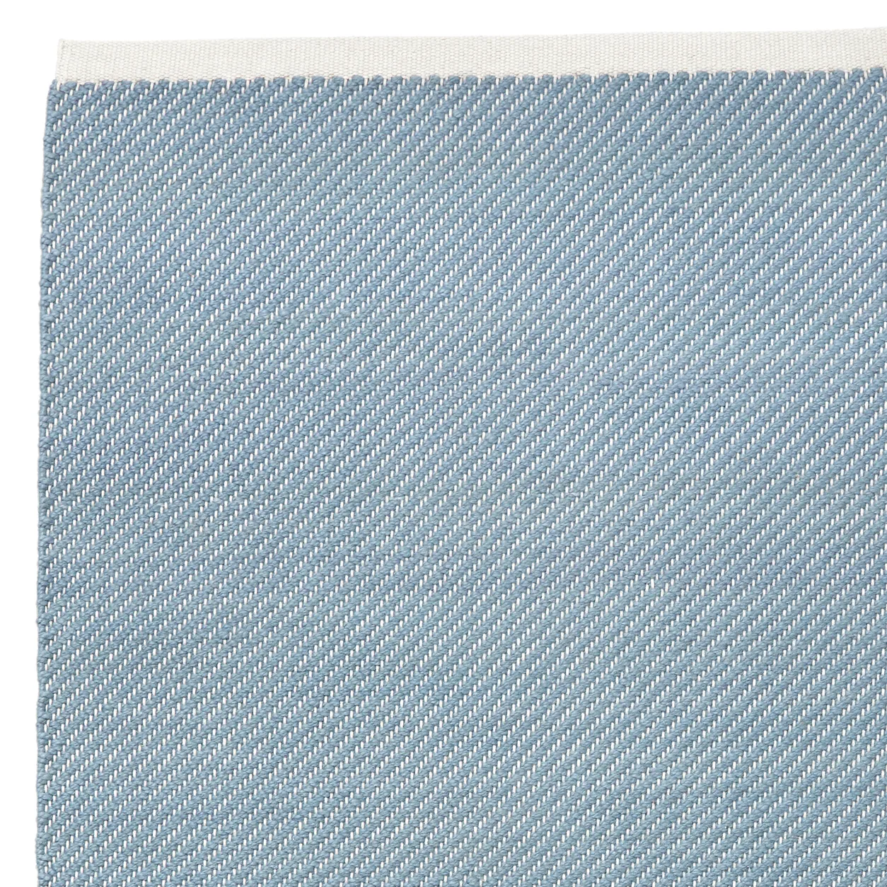 Bias Teppich 140 x 200cm, Light blue HAY