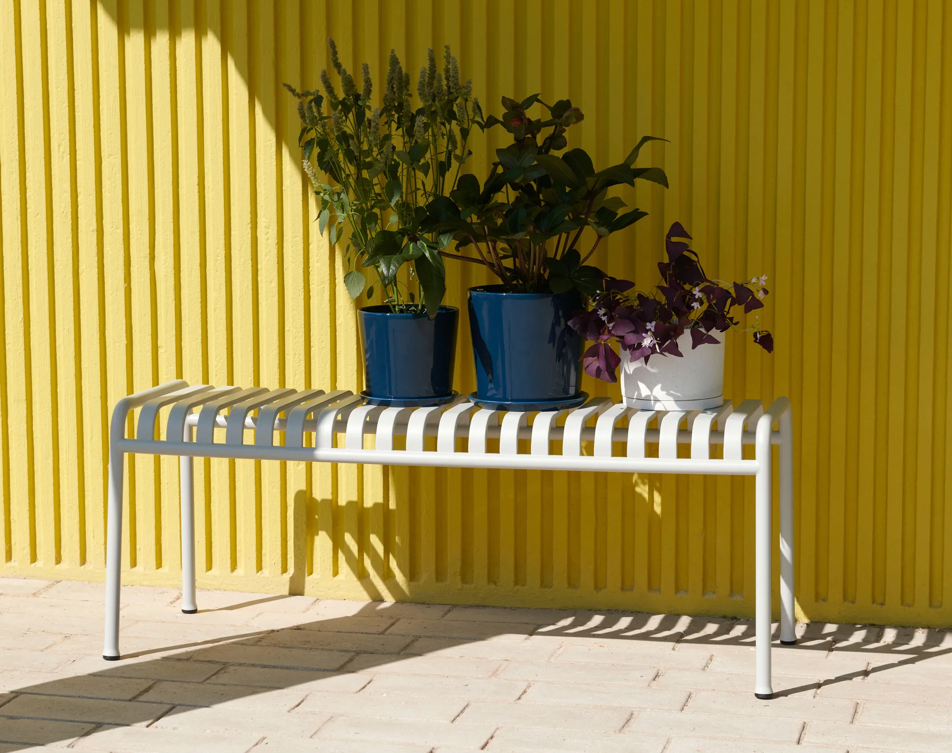 Botanical Family Blumentopf L Ø18cm, Dark blue HAY