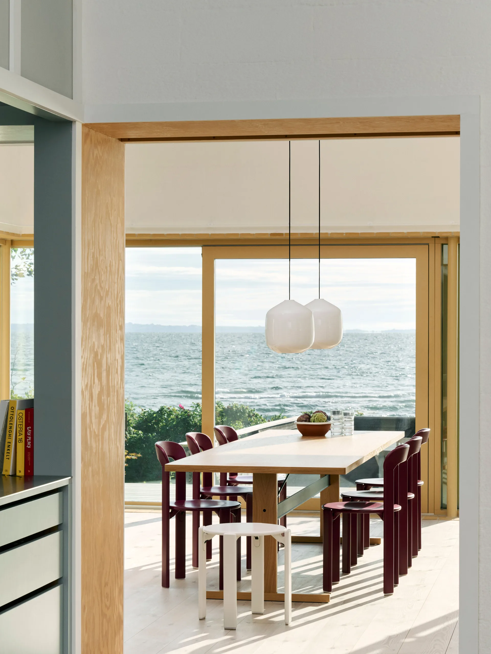 Buoy Pendelleuchte Ø30 cm, Opal glass-garden green HAY