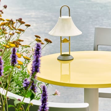 Ceramic Table Tisch Ø90 cm - Bright yellow - HAY