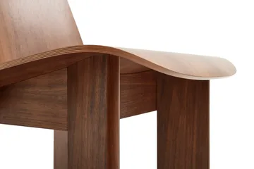 Chisel Lounge Chair - Lackiertes Walnuss - HAY