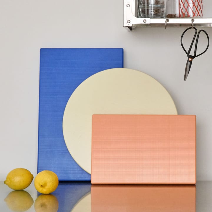 Chopping Board Schneidebrett L Ø34cm, Off-white HAY