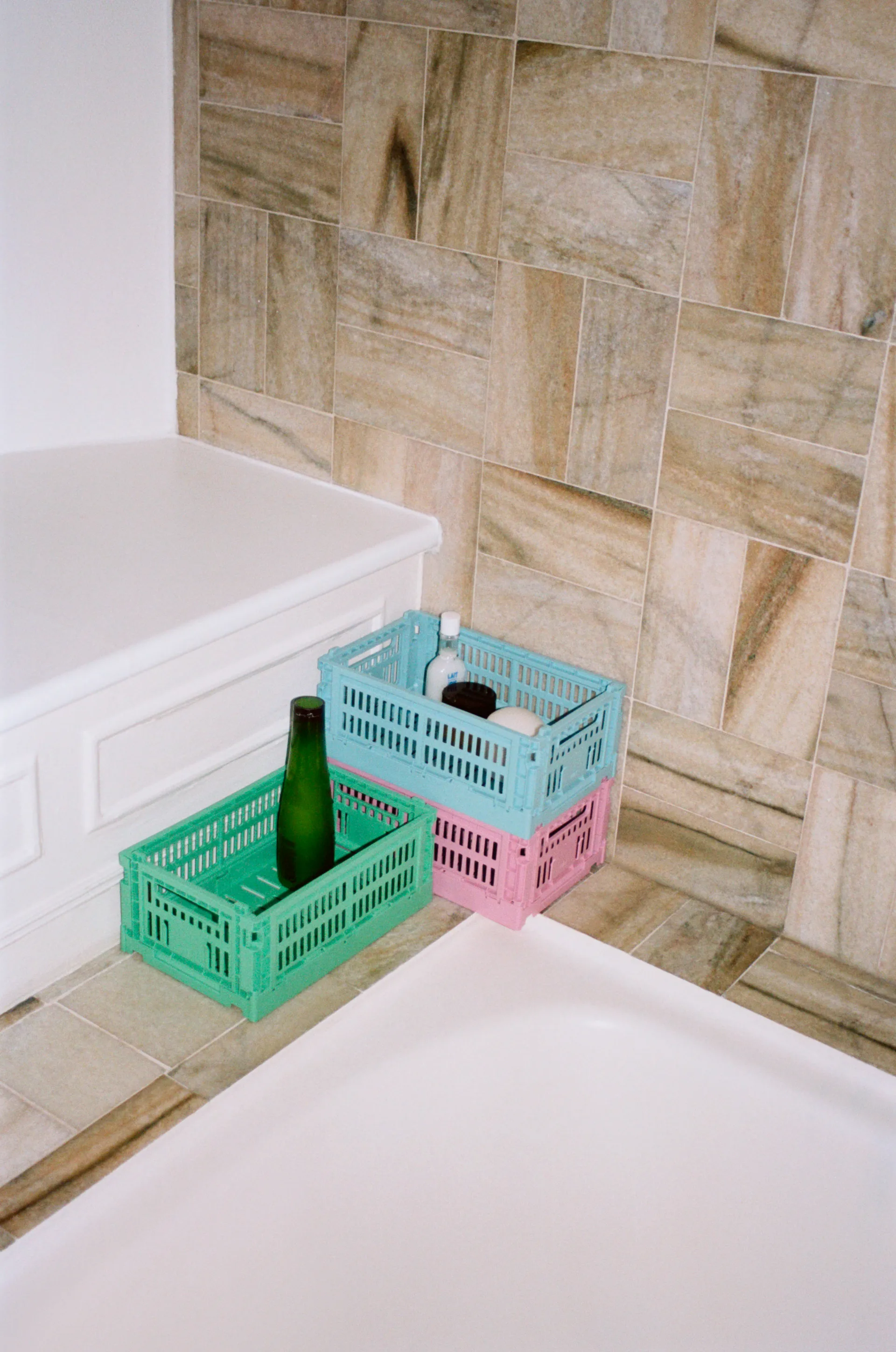 Colour Crate S 17 x 26,5cm, Dark mint HAY