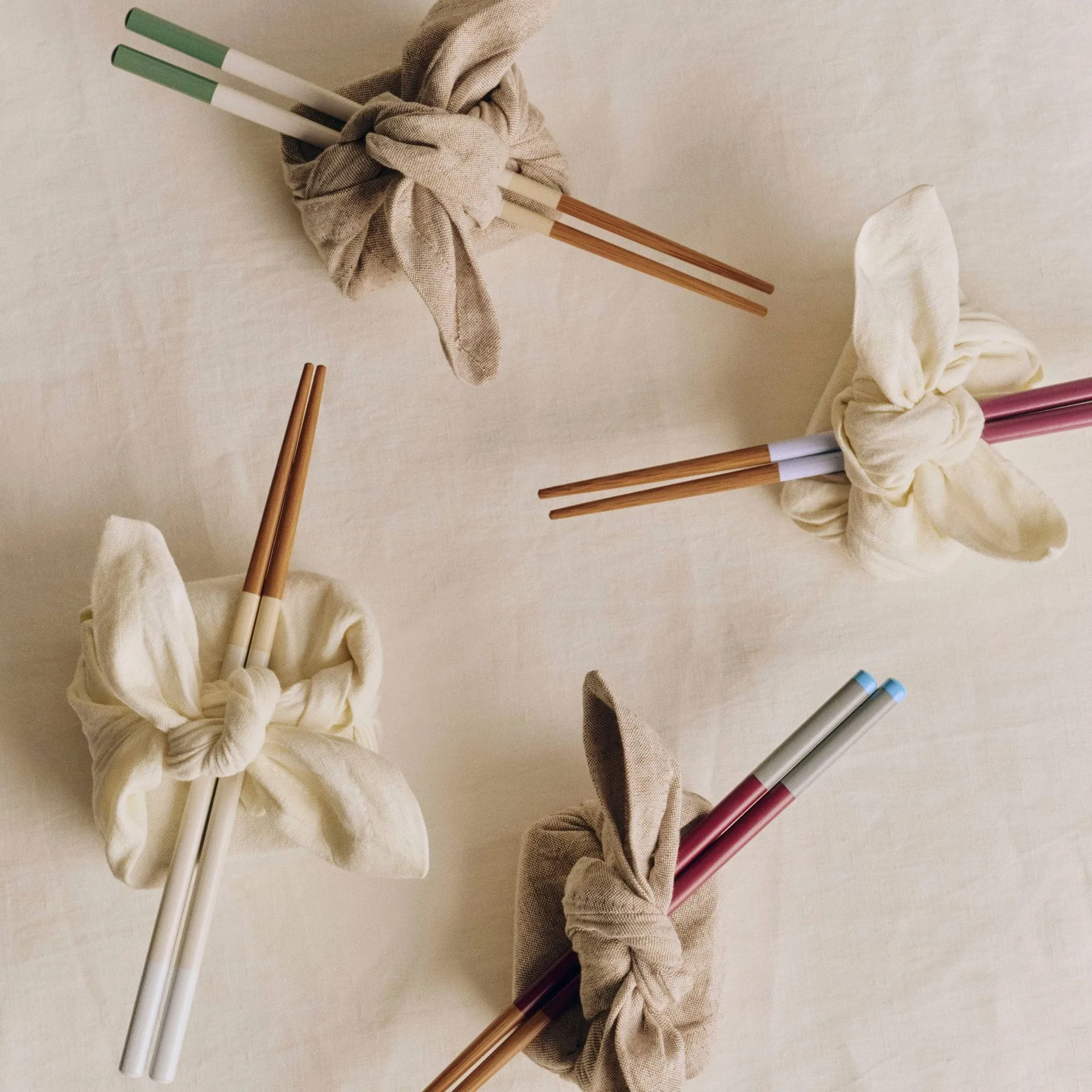Colour Essstäbchen 4er-Pack, Subtle HAY