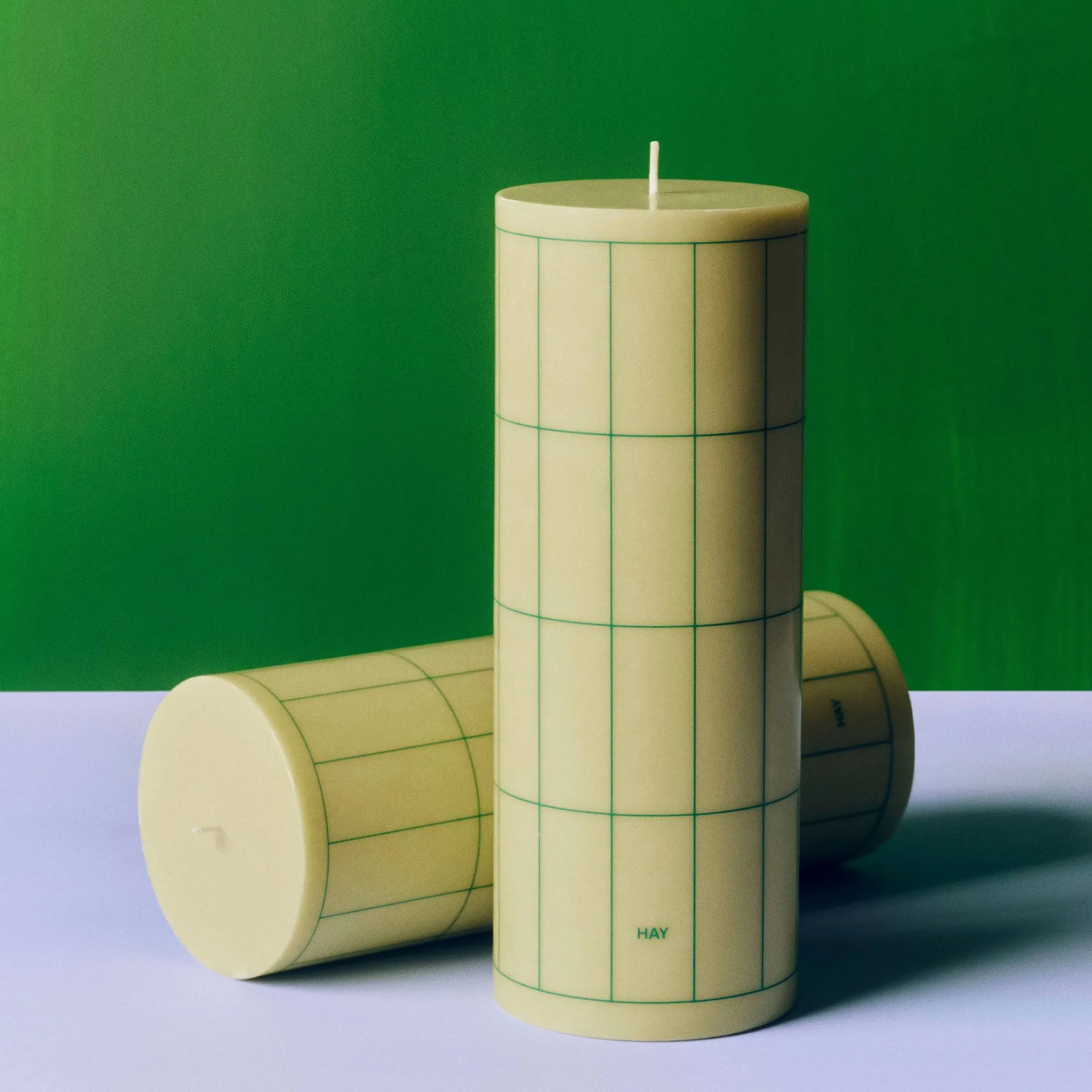 Column Candle Stumpenkerze Large 25 cm, Light green with dark green grid check HAY