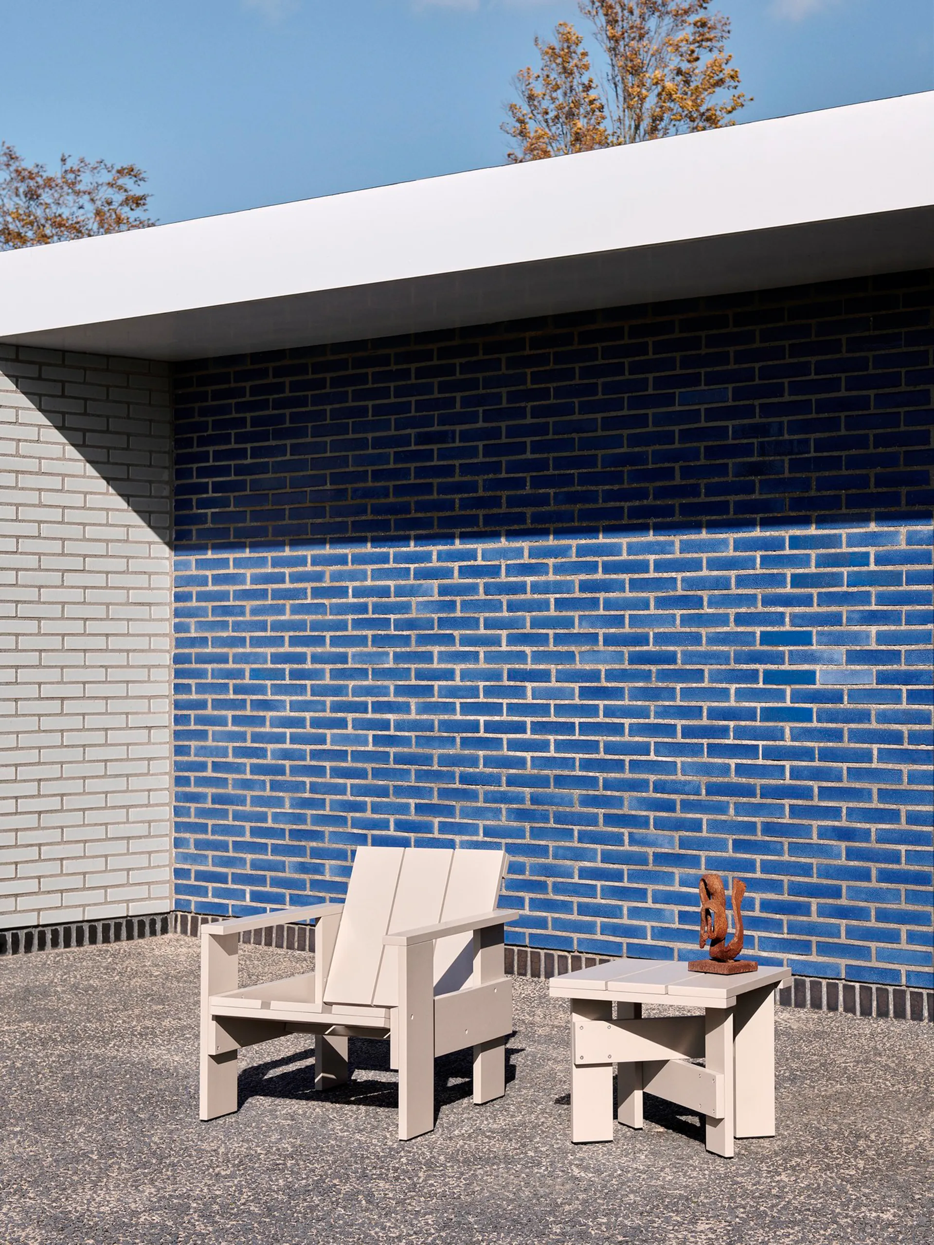 Crate Lounge-Stuhl Kiefernholz lackiert, London fog HAY