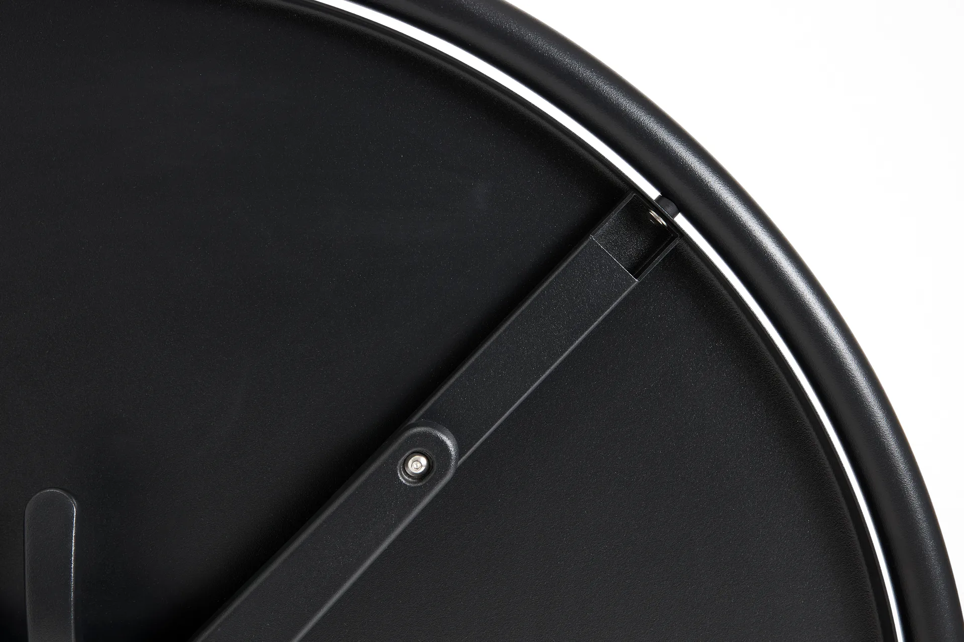 Deville Tisch

, Anthracite, Ø80x74 cm HAY