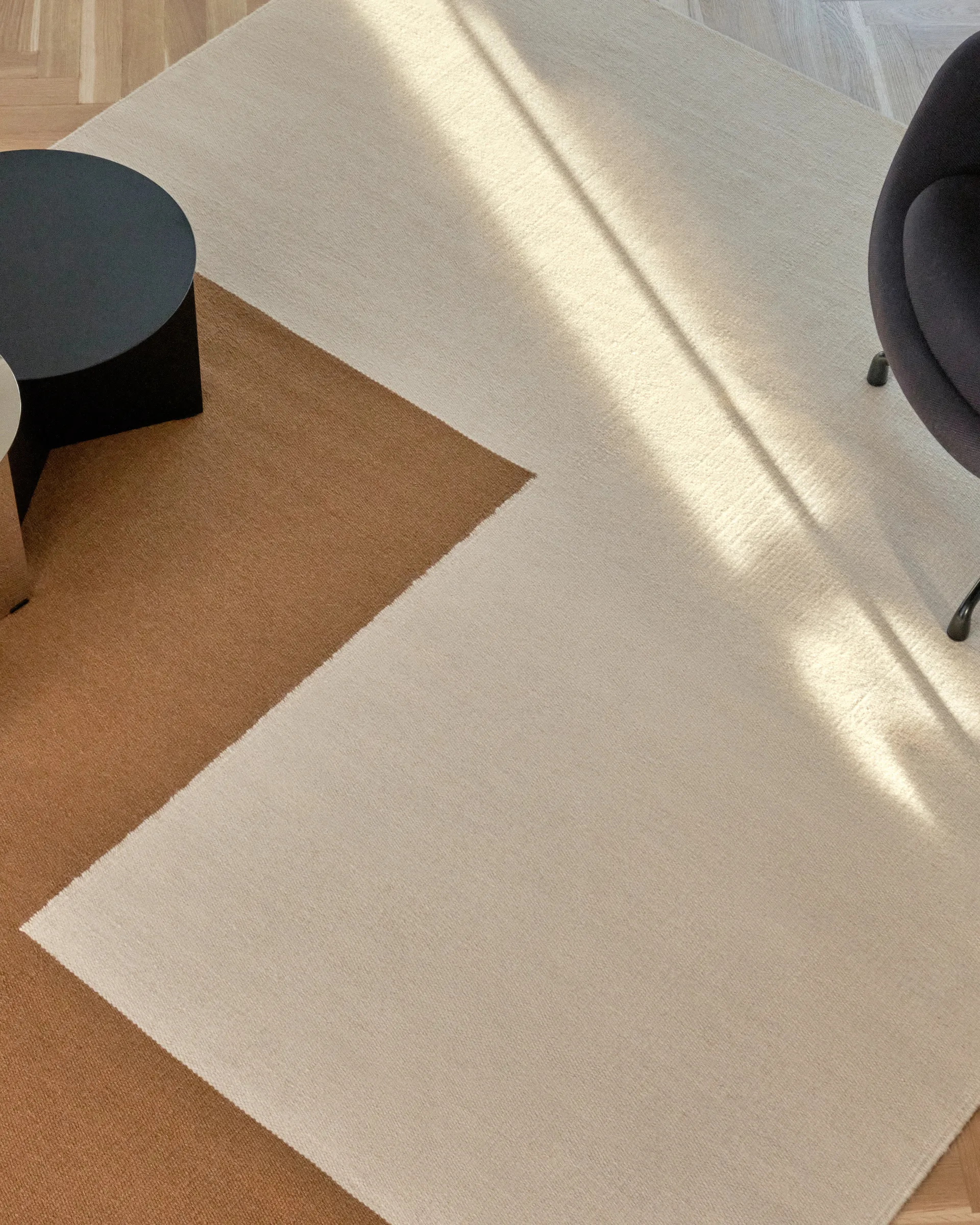 Ethan Cook Flat Works Teppich 170 x 240cm, Brown L HAY