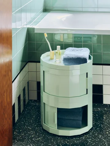 Facet Cabinet 20 Beistelltisch - Soft mint - HAY