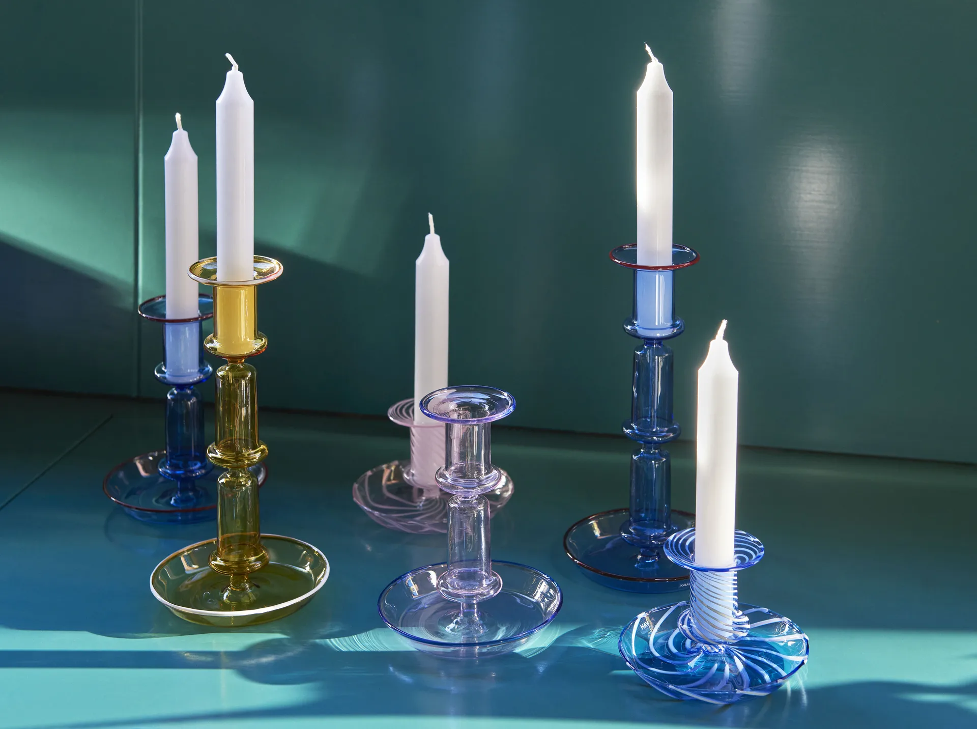 Flare Stripe Kerzenhalter, Rosa-weißer Streifen HAY