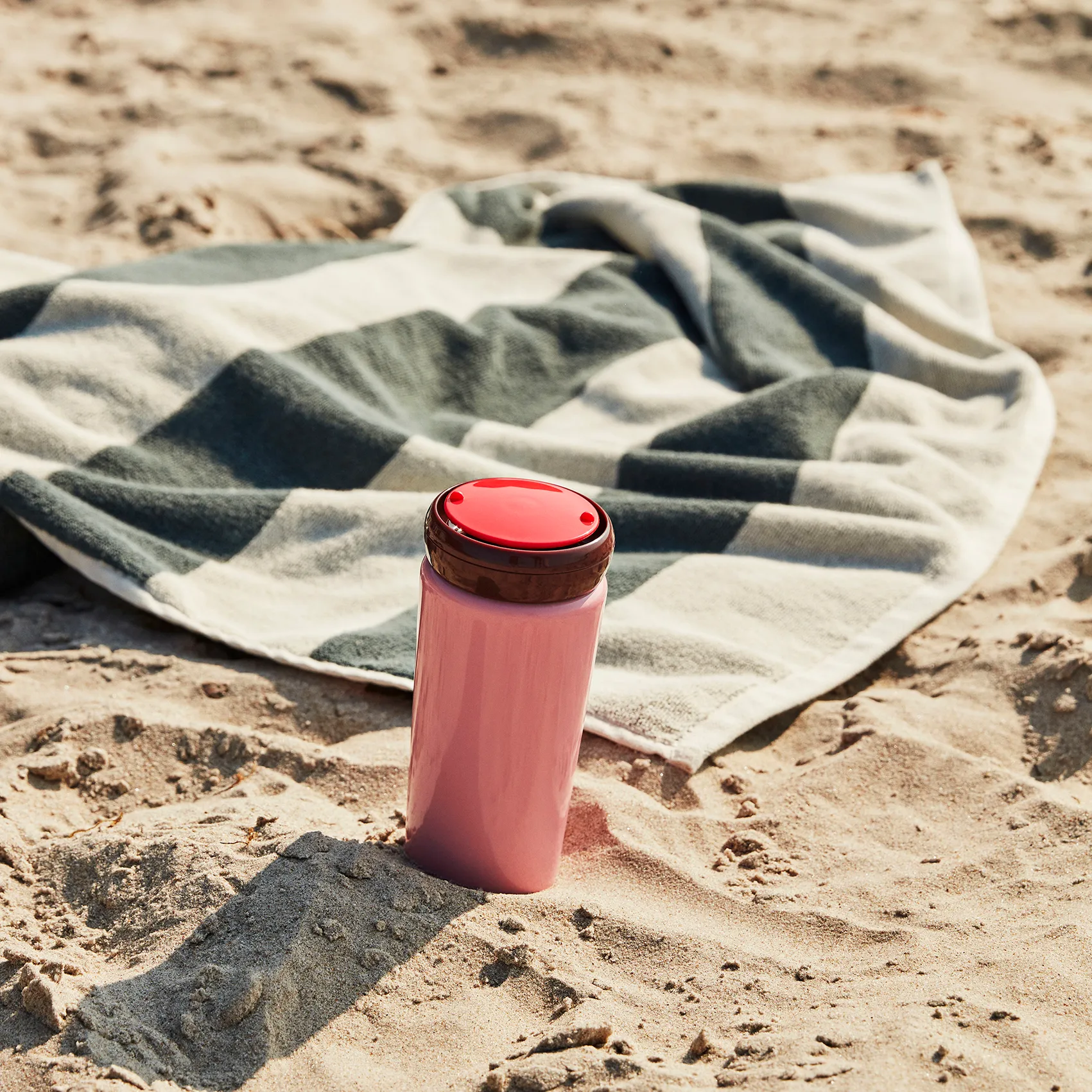 Frotté Stripe Badehandtuch 100 x 150cm, Dark green HAY