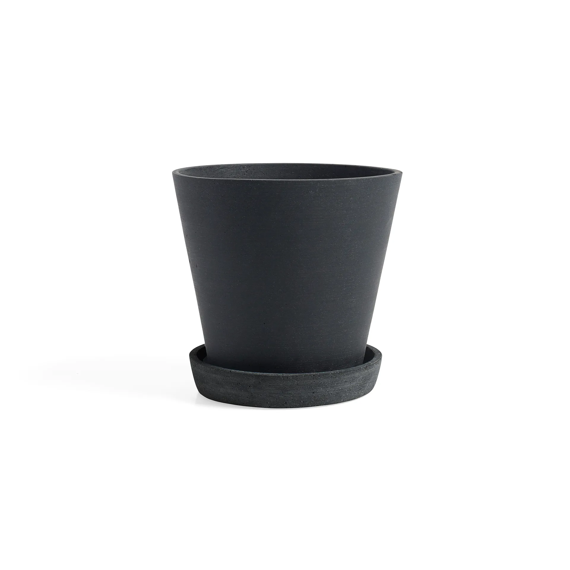 HAY Flowerpot with saucer Blumentopf L Ø17.5 cm, Schwarz HAY