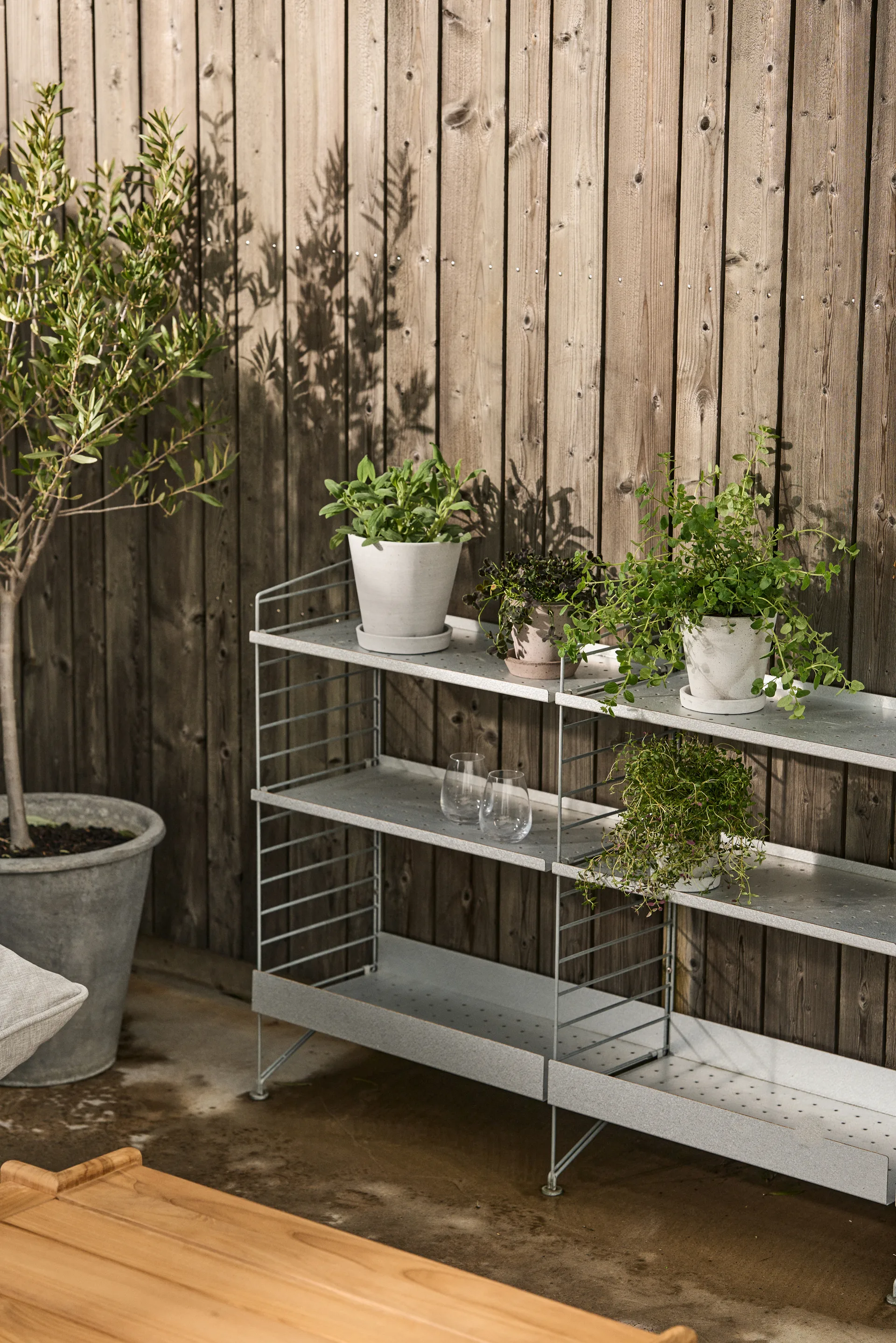 HAY Flowerpot with saucer Blumentopf M Ø14 cm, Grau HAY