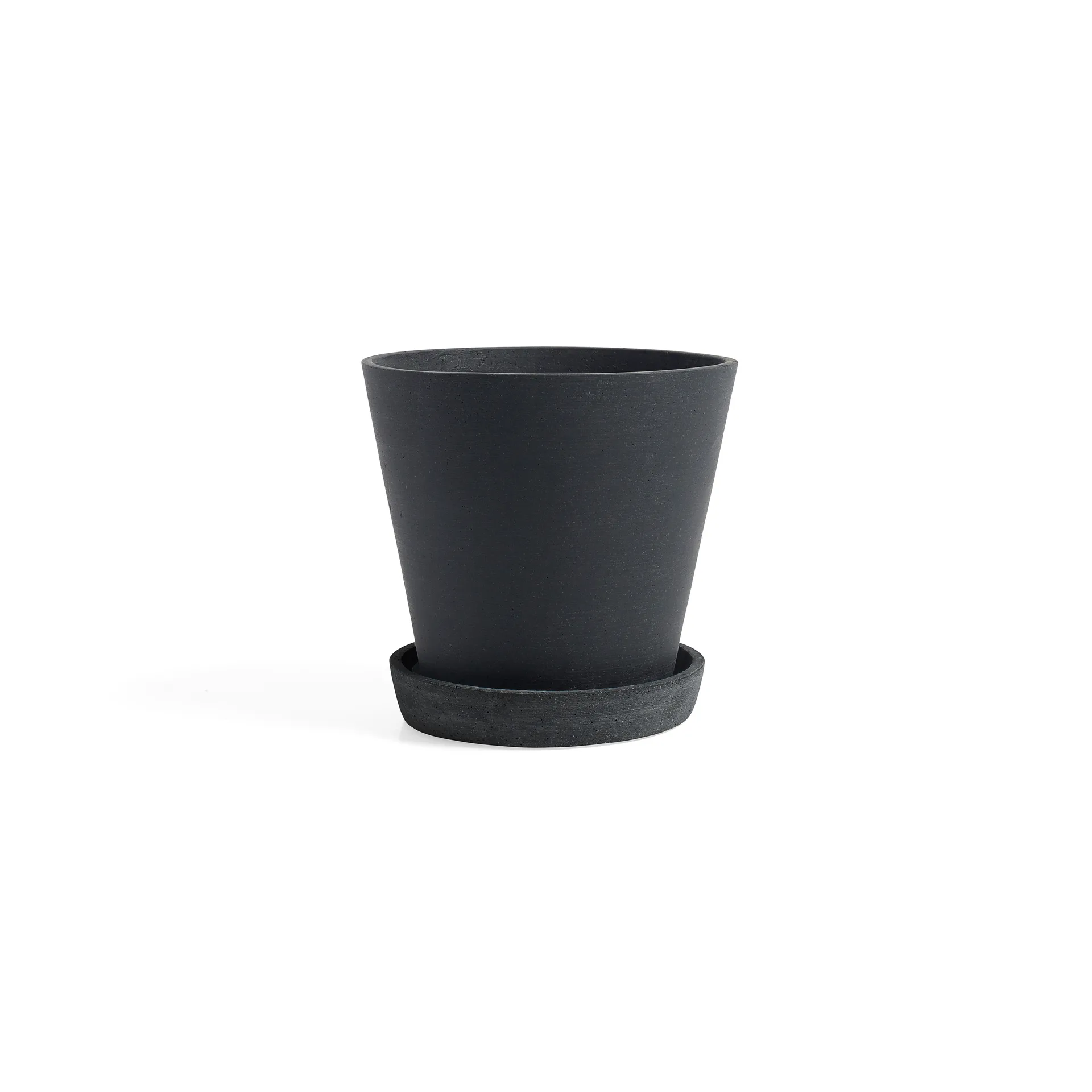 HAY Flowerpot with saucer Blumentopf M Ø14 cm, Schwarz HAY