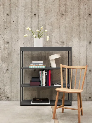 J41 Stuhl - Sage lacquered beech - HAY