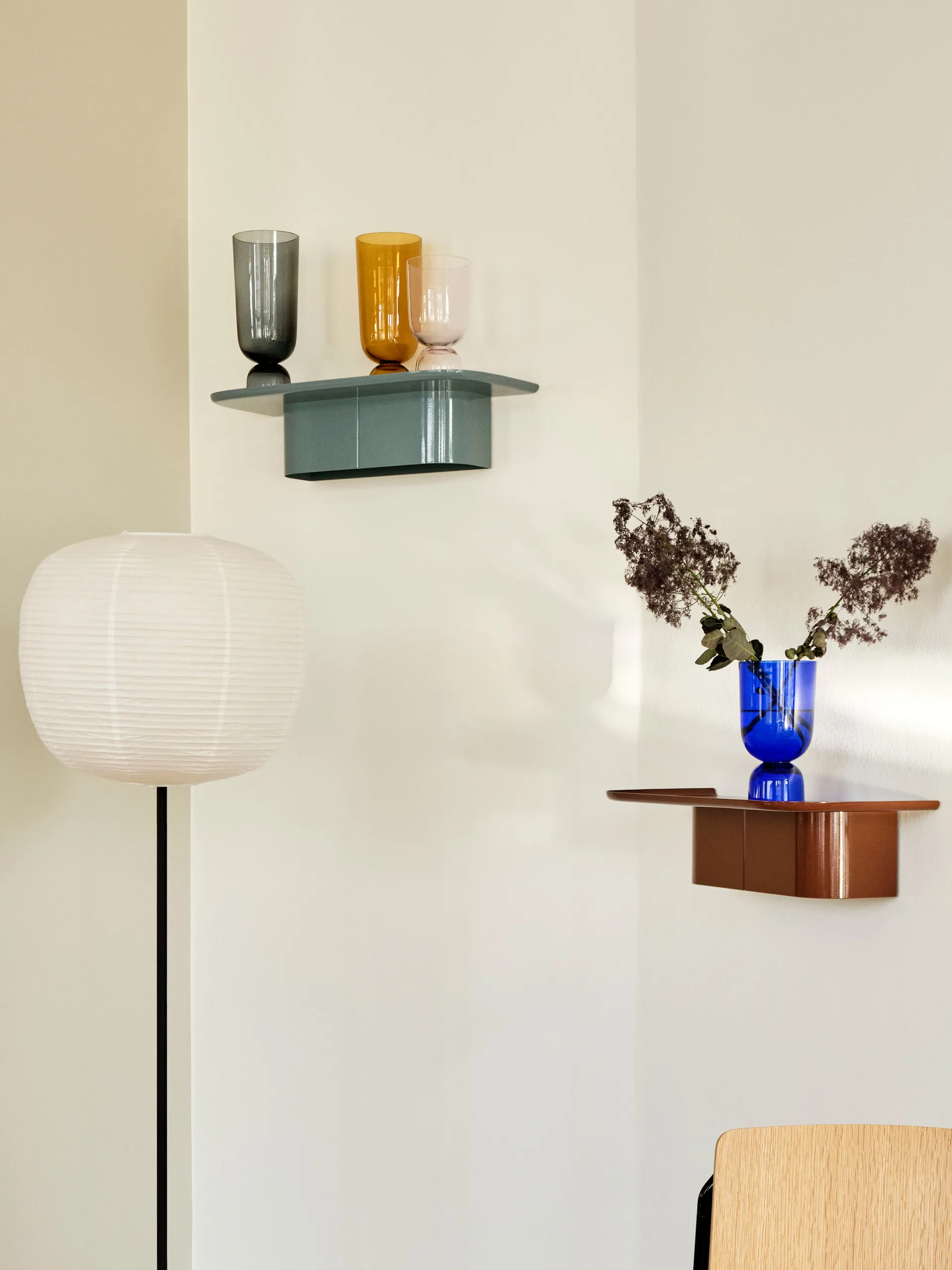 Korpus 4 hook Wandregal M, Cream HAY