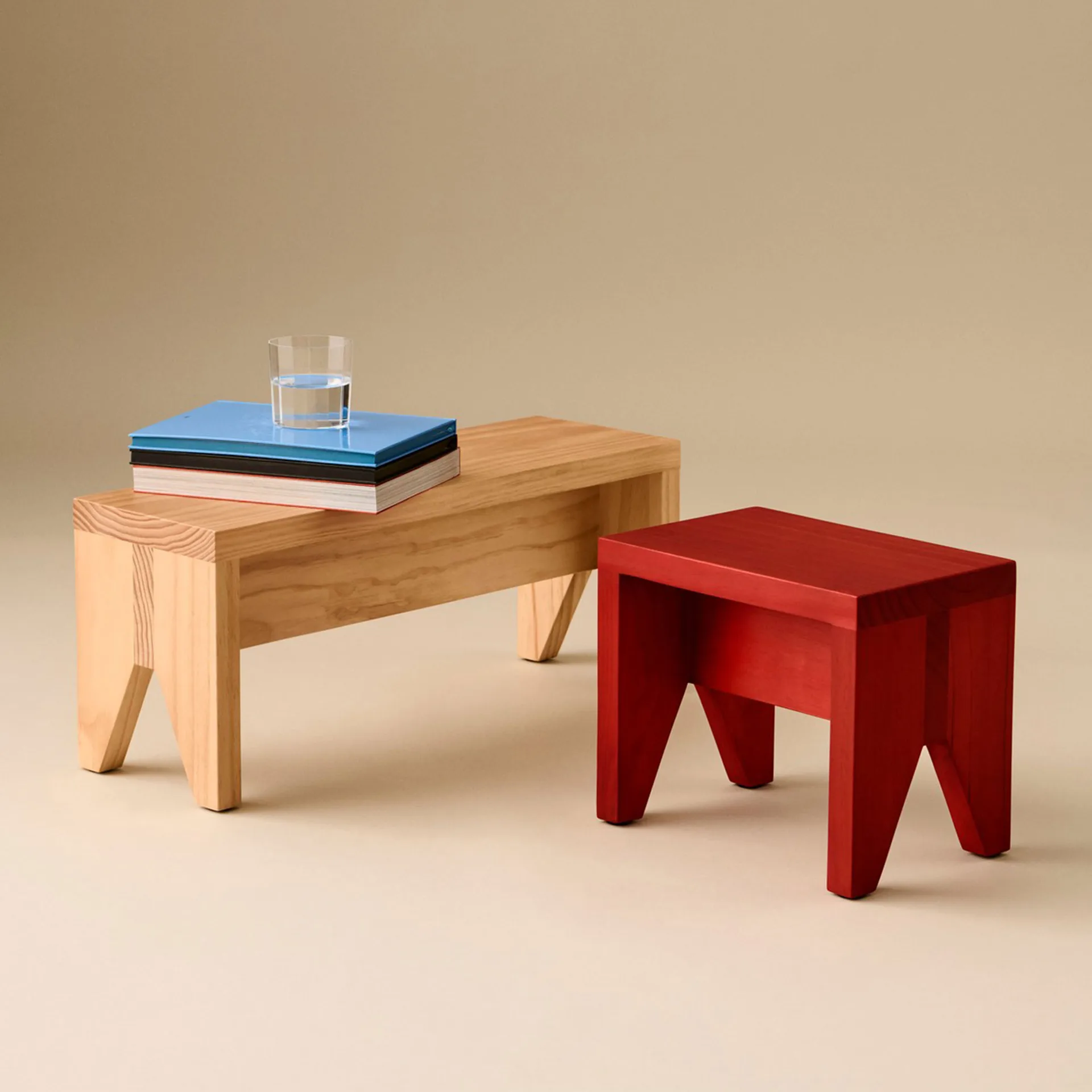 Manolito Short Hocker, Red, 30 cm HAY