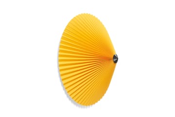 Matin flush mount Deckenleuchte Ø50cm - Yellow shade - HAY