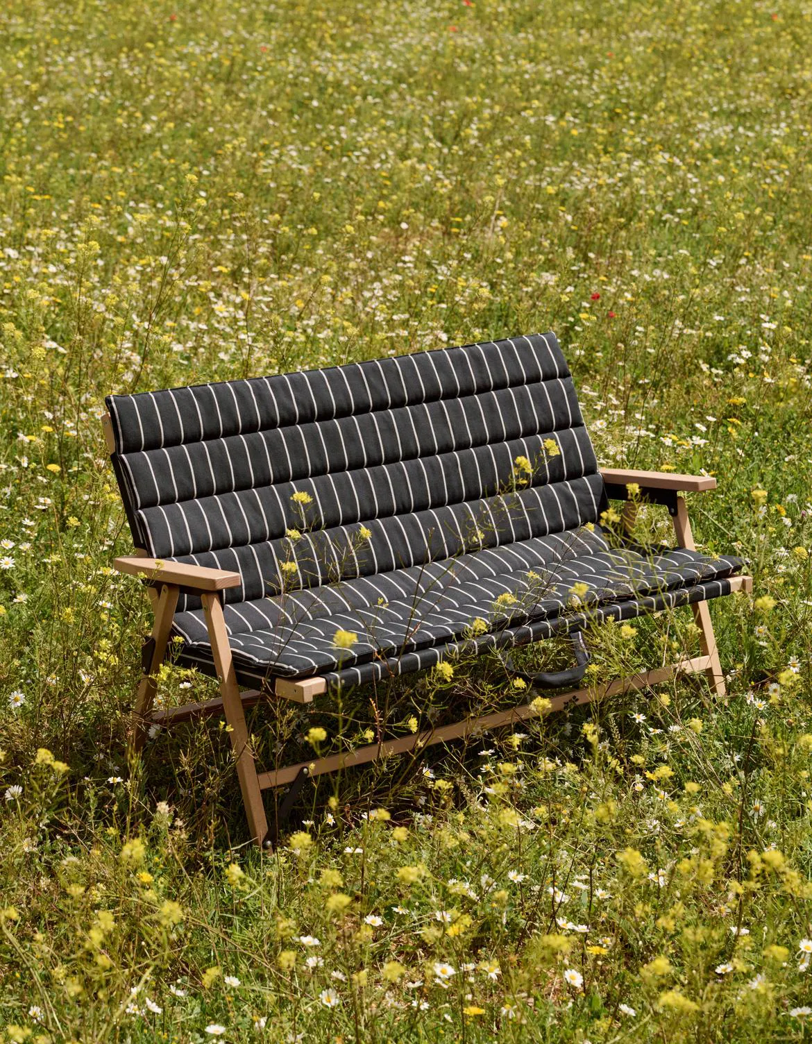 Outdoor Market Klappsofa, Black-beige, 2-sitzig HAY