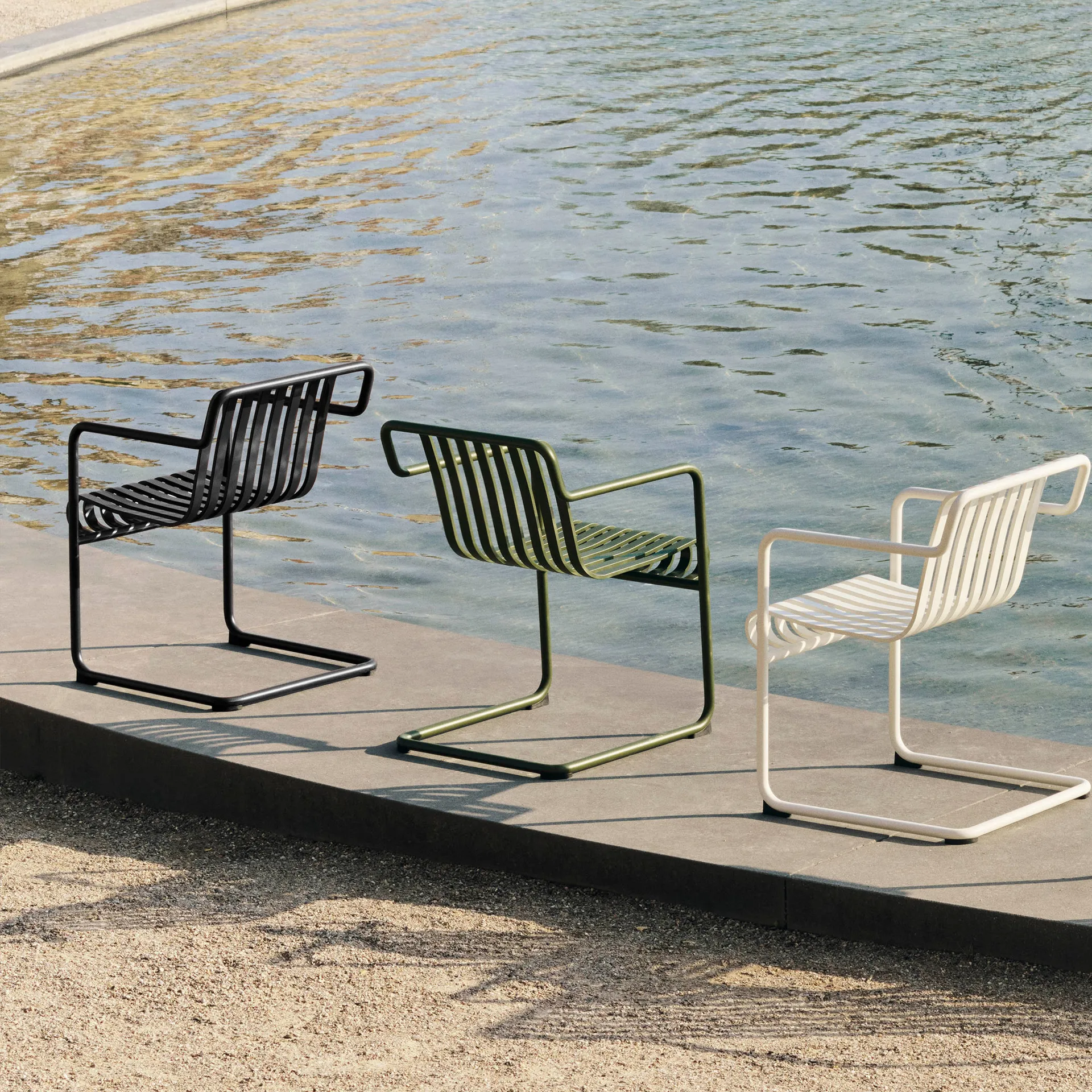 Palissade Cantilever Dining Armlehnstuhl, Olive HAY