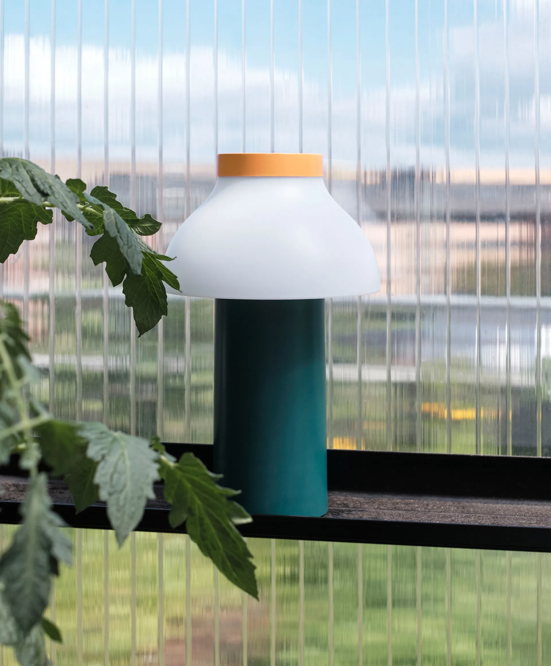 PC Portable Tischleuchte, Ocean green HAY