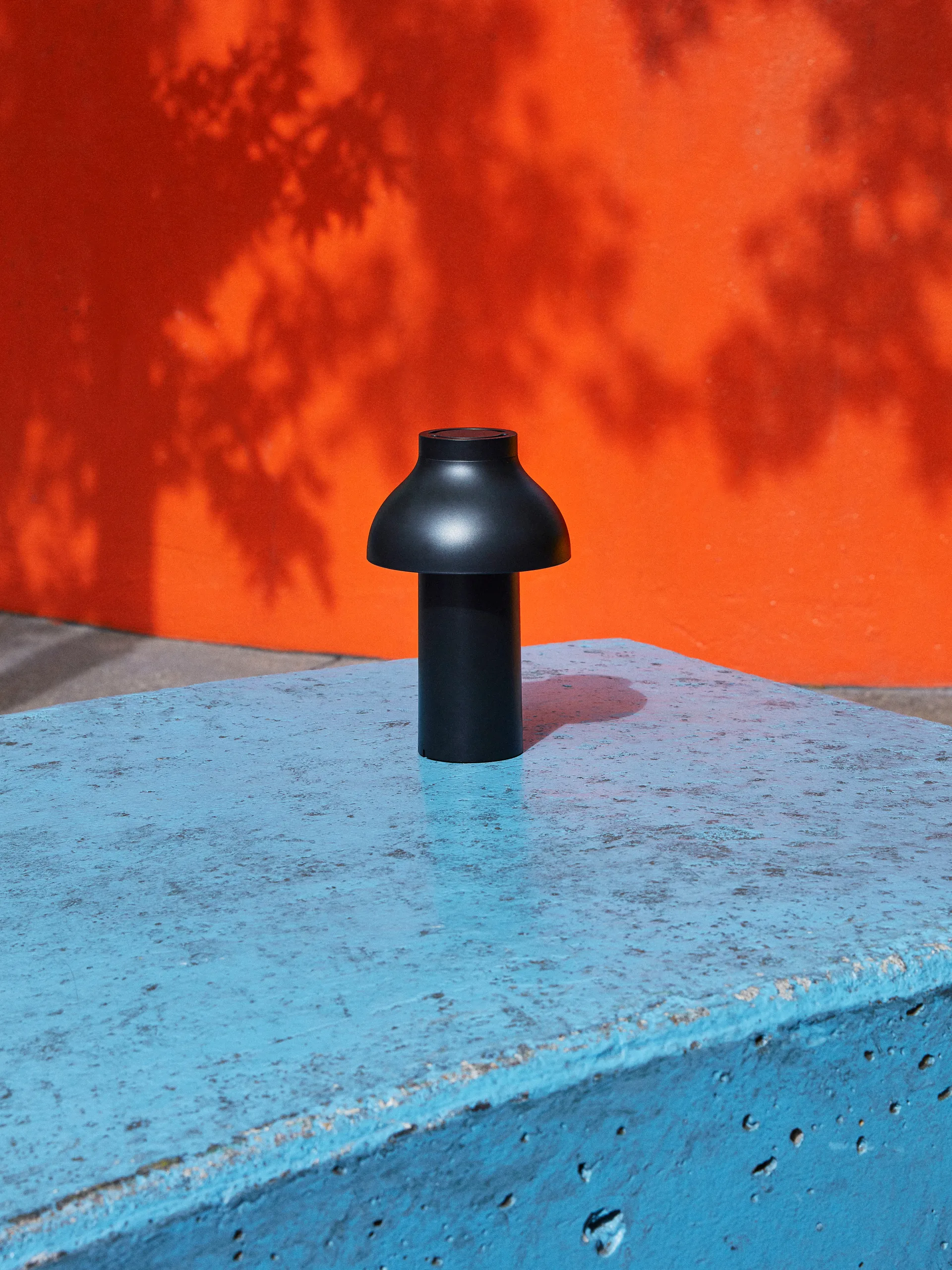 PC Portable Tischleuchte, Soft black HAY