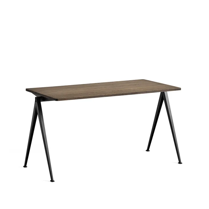 Pyramid 01 Schreibtisch - Oak smoked, 140x65 cm, schwarzes Stahlgestell - HAY