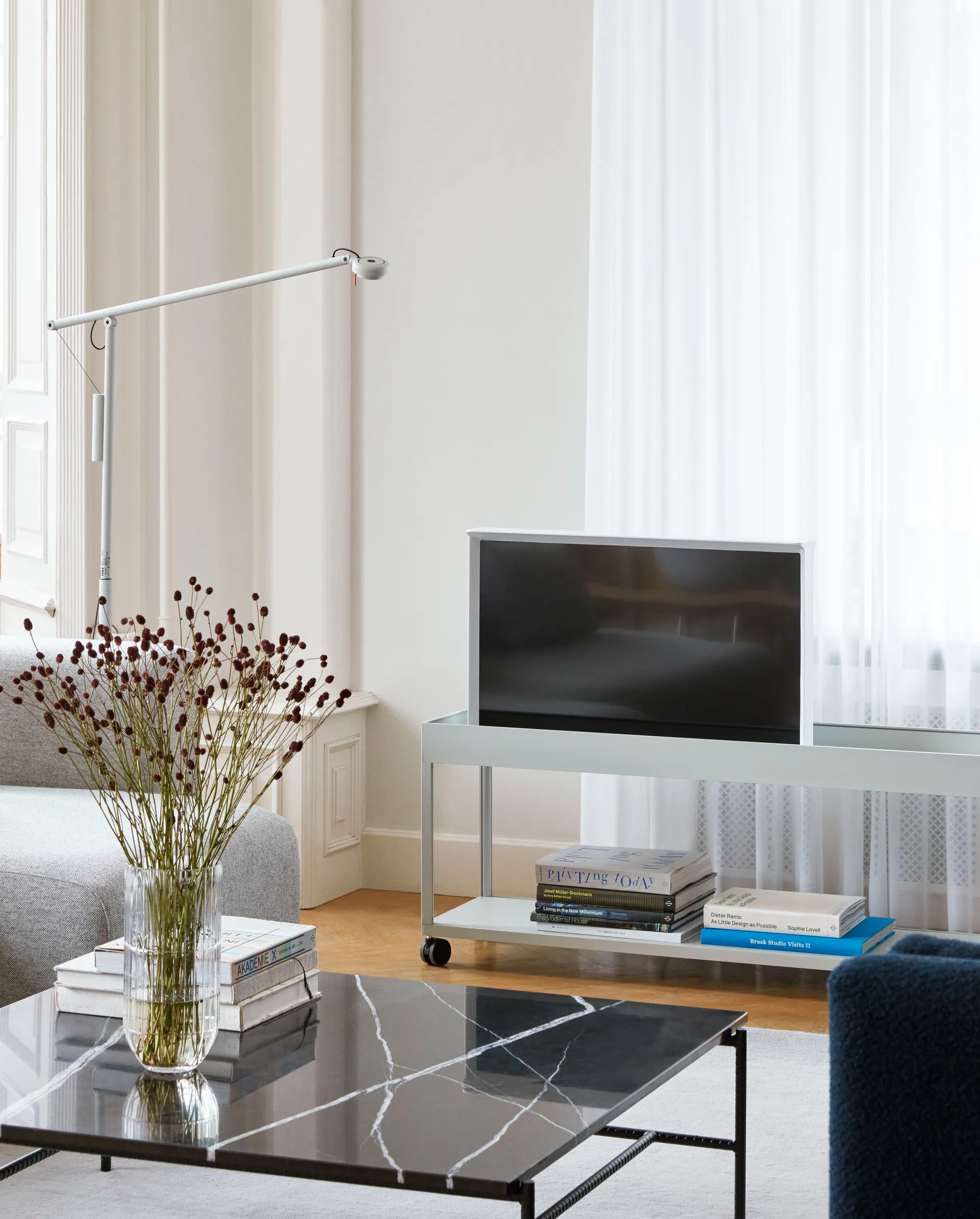 Rebar Couchtisch 100x104x33 cm, Schwarzer Marmor-schwarzes Gestell HAY