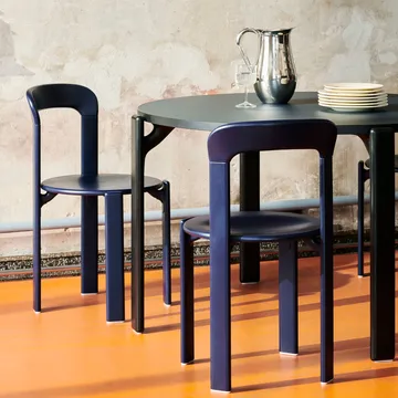 Rey Esstisch Ø128 cm - deep blue - HAY