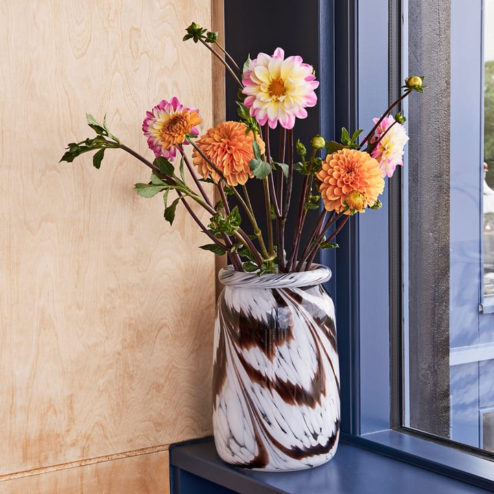 Splash Roll Neck Vase L 27cm, Coffee-white HAY
