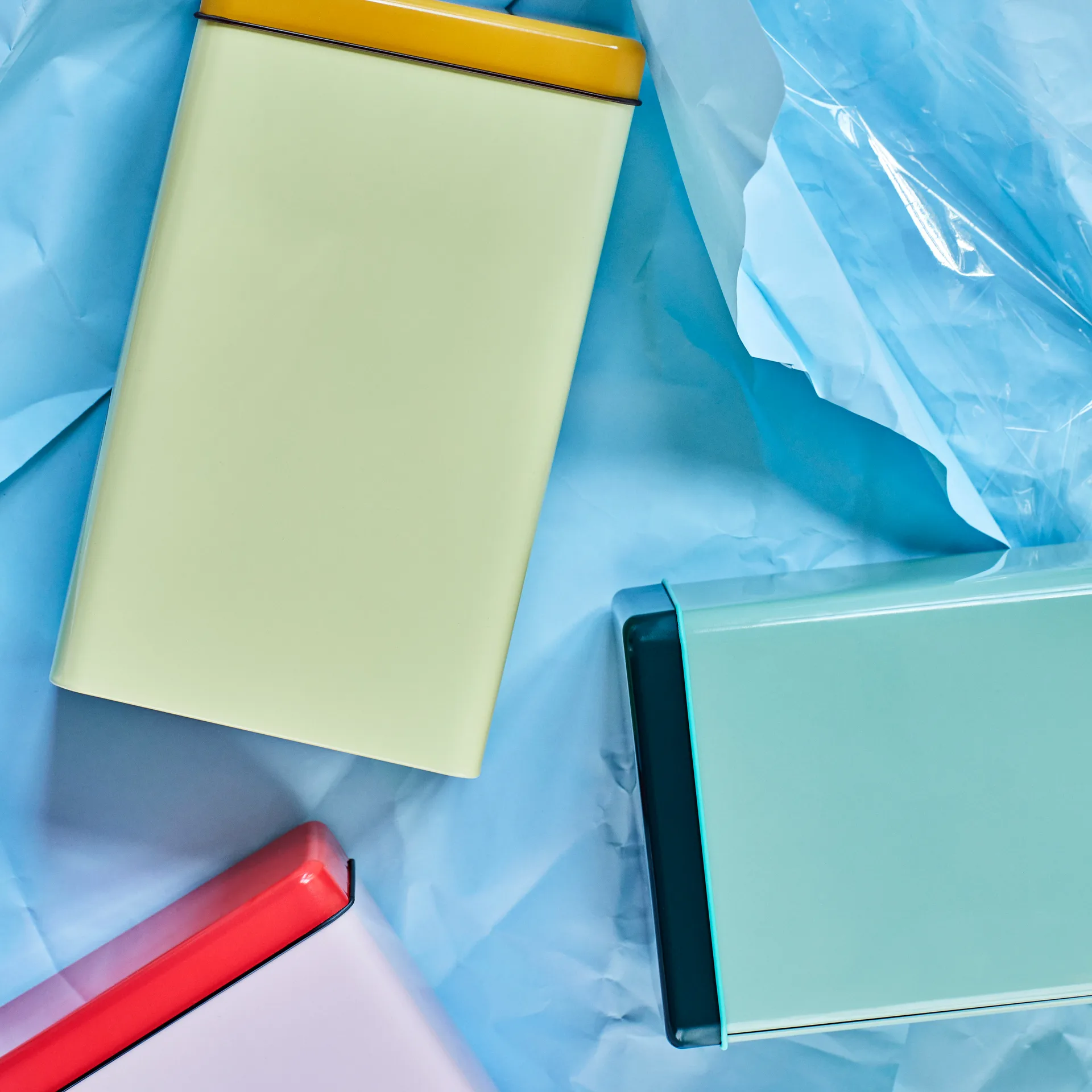 Tin by Sowden Dose, Rosa HAY