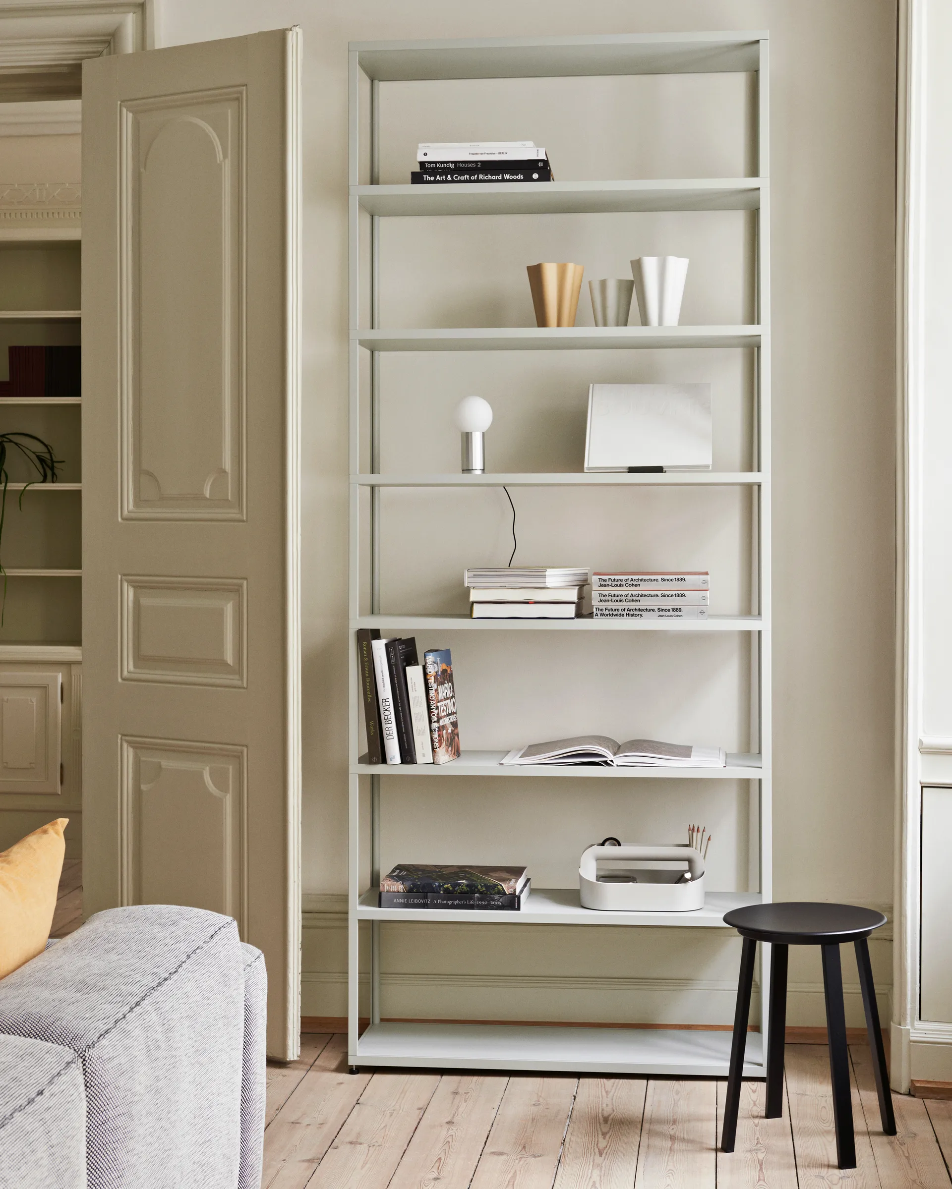 Turn On Tischleuchte, Aluminium HAY