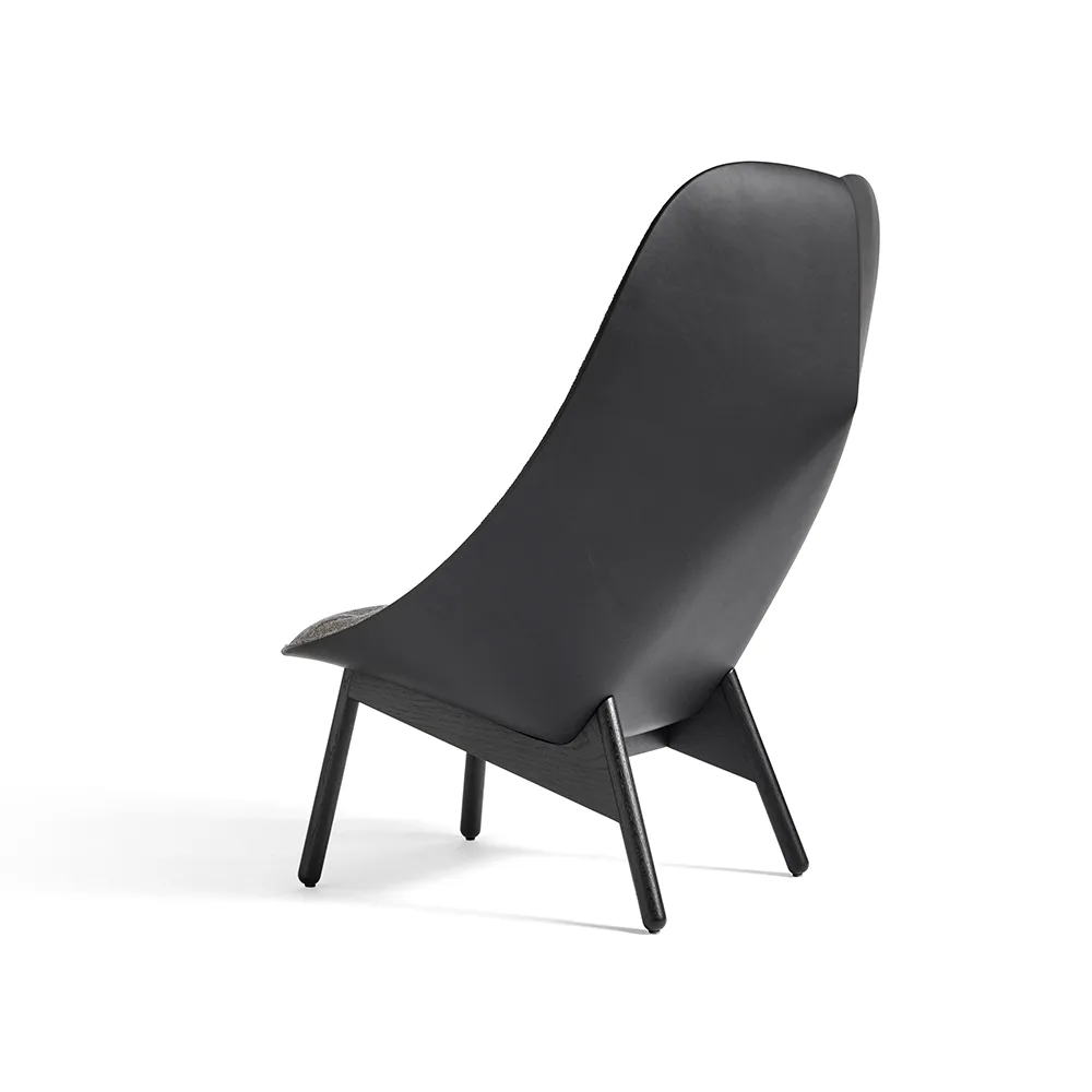 Uchiwa Quilt Loungesessel, 307-201 grey-schwarz Eiche-schwarzes Leder HAY