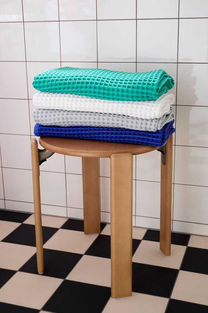 Waffle Badetuch 70 x 140cm - Emerald green - HAY