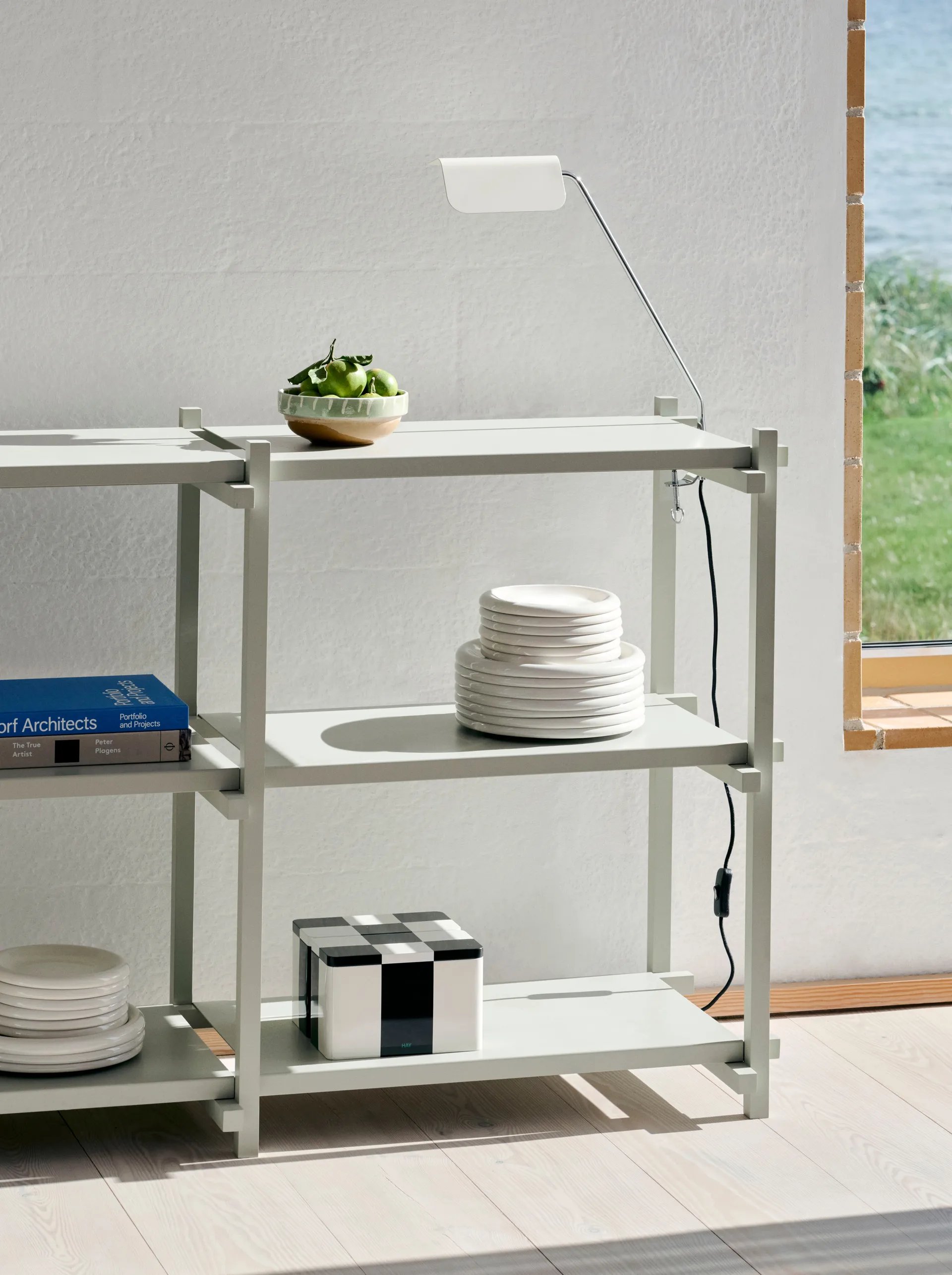 Woody Wandregal, Beech-smokey grey, low HAY