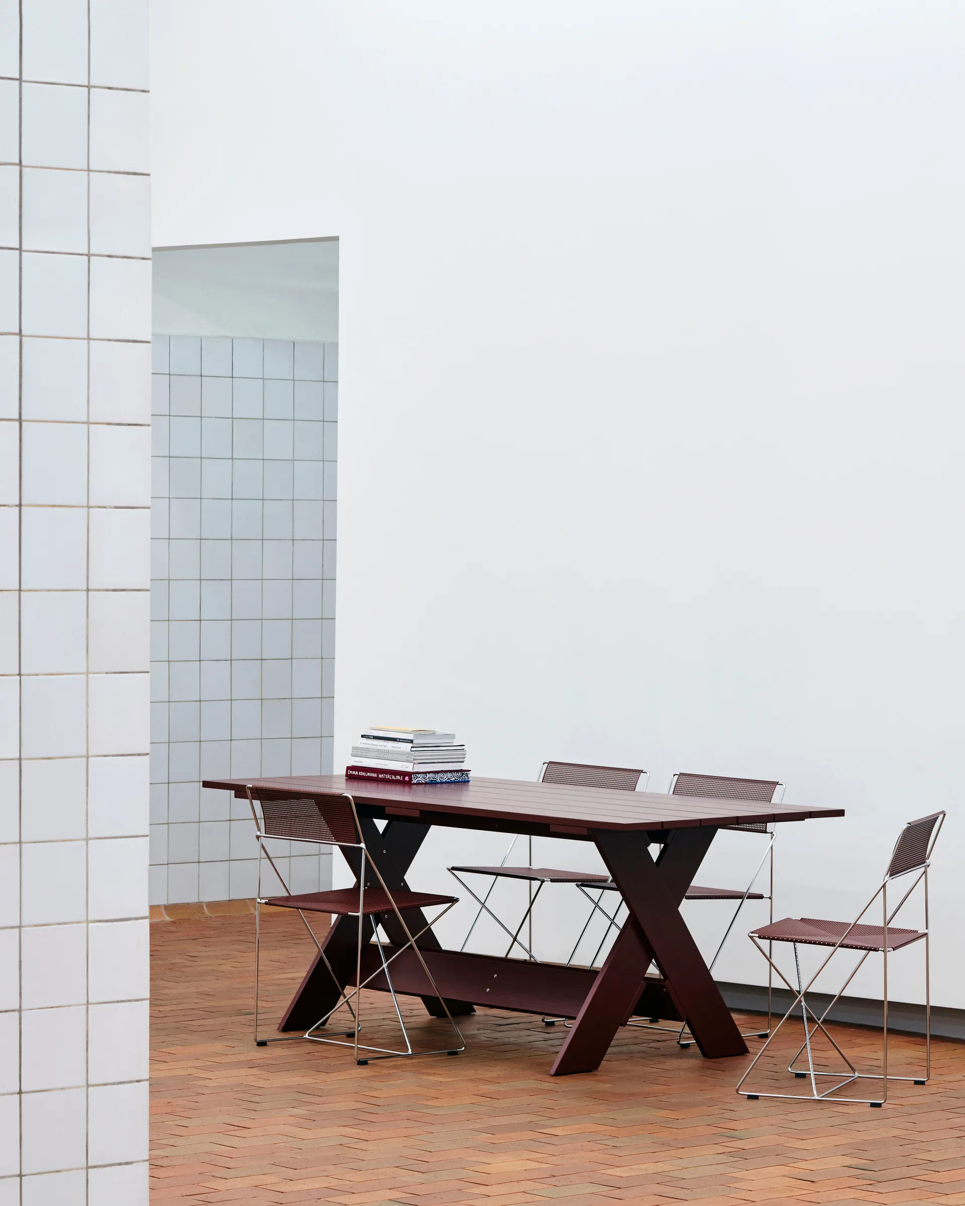 X-Line Indoor Outdoor Stuhl, Iron red-hot galvanised HAY