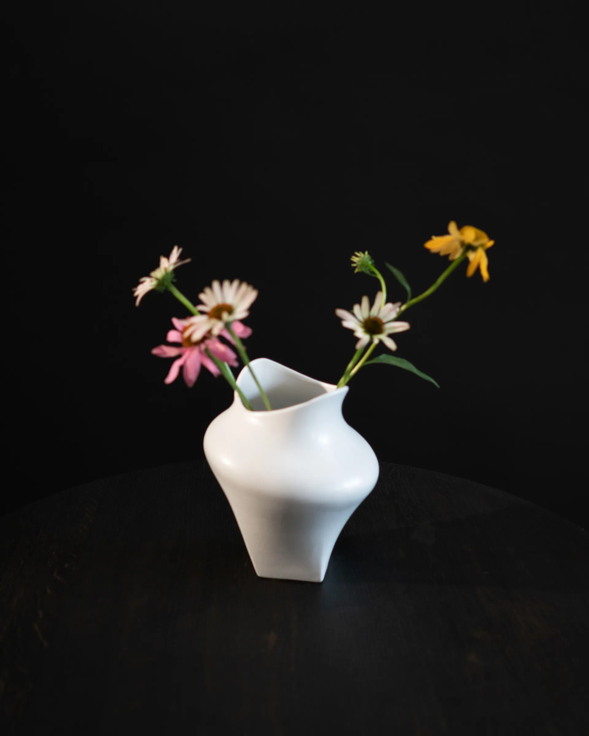 Nami Vase 20 cm, White Hein Studio